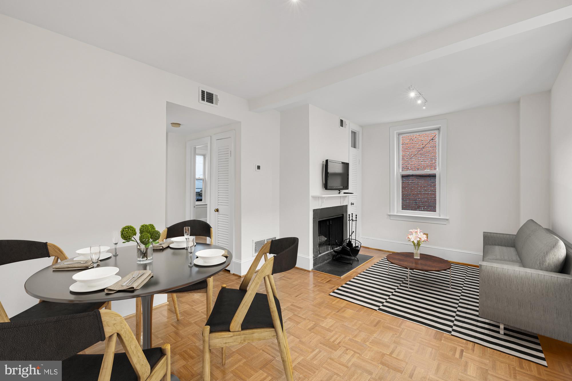 601 A St NE #4