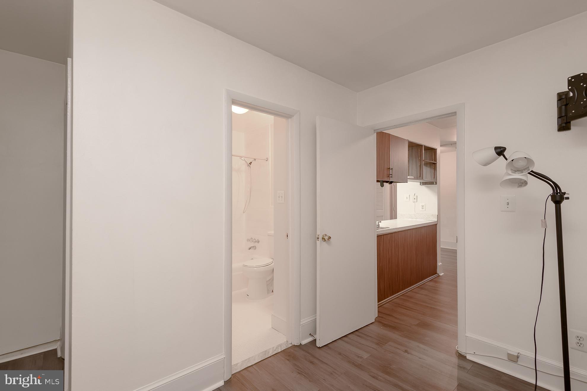 112 11th St NE