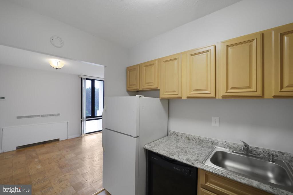 429 N St SW #S309