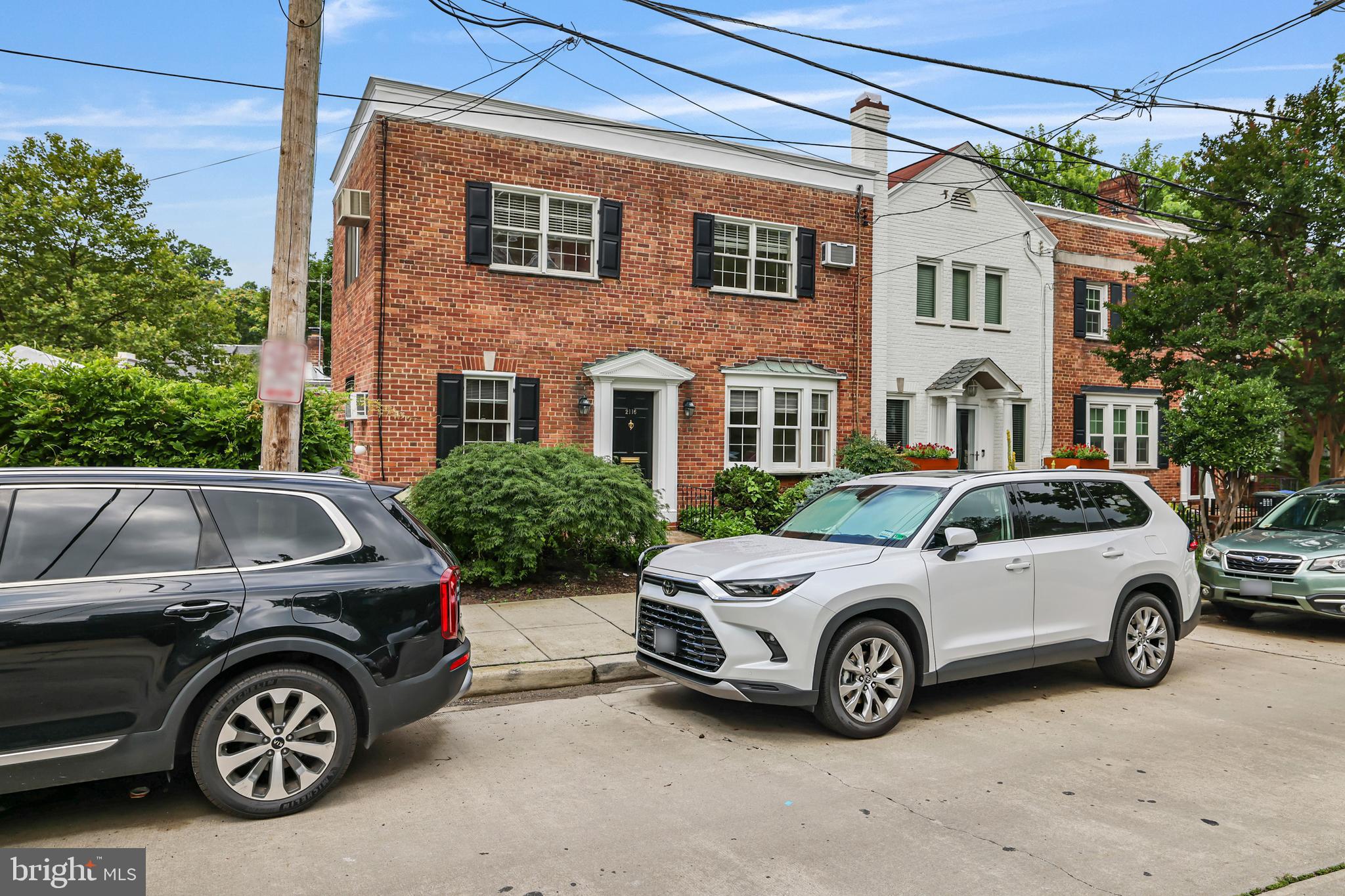 2116 Tunlaw Rd NW