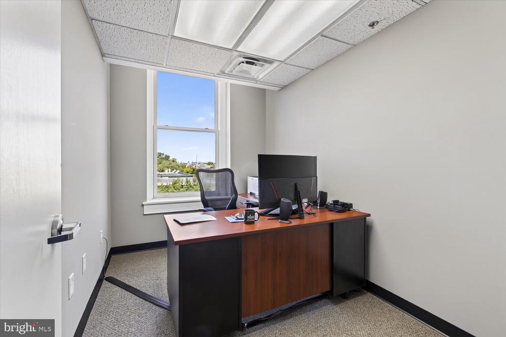 801 Pennsylvania Ave SE #South 3 Suite