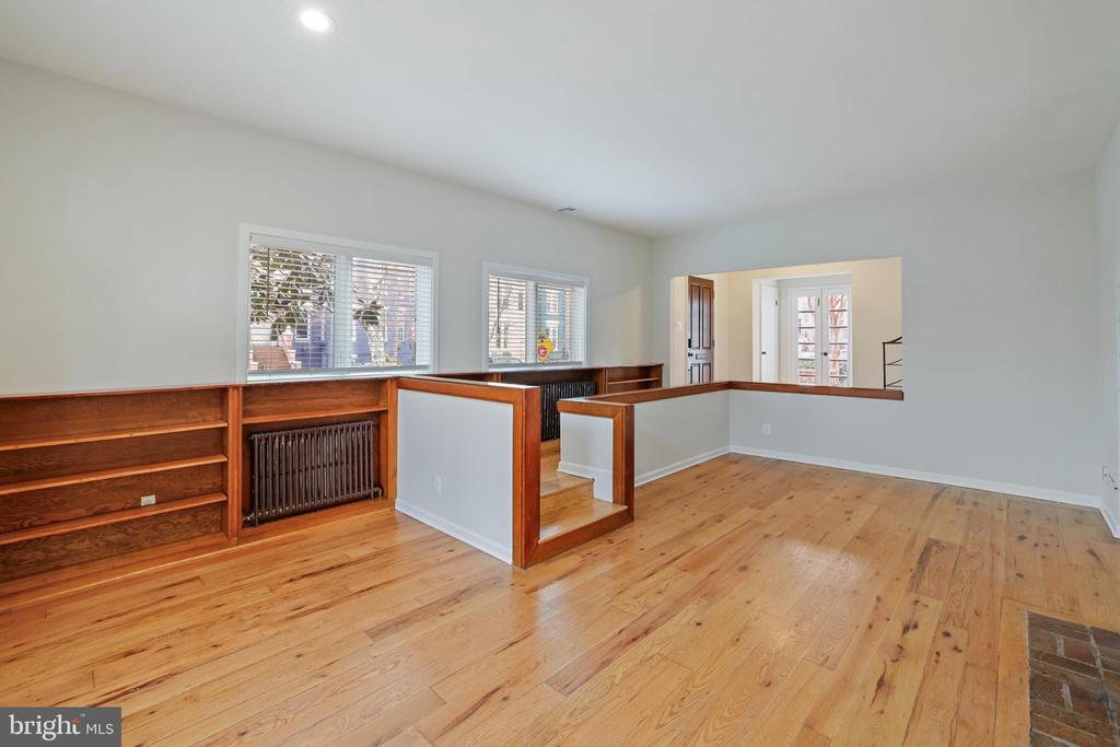 416 6TH STREET SE