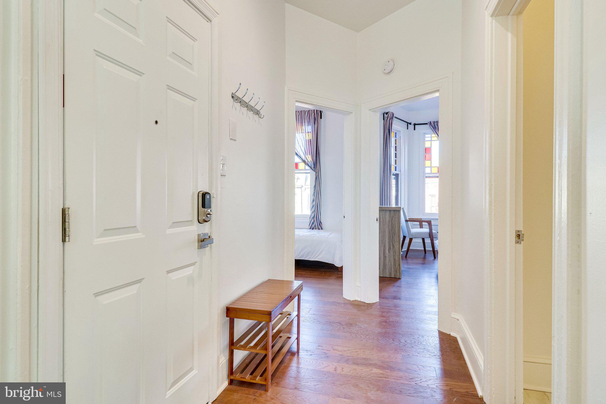 409 CONSTITUTION AVENUE NE
