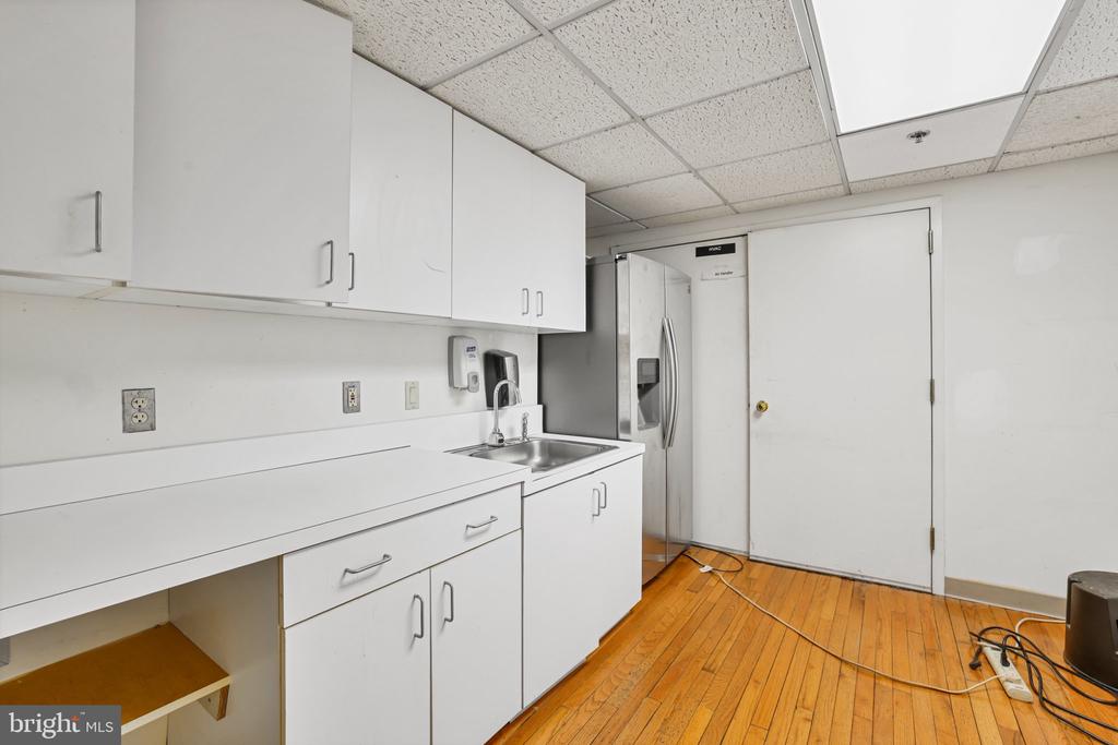 801 PENNSYLVANIA AVENUE SE Unit: 360