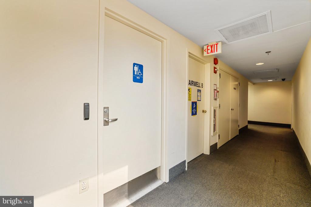801 PENNSYLVANIA AVENUE SE Unit: 360
