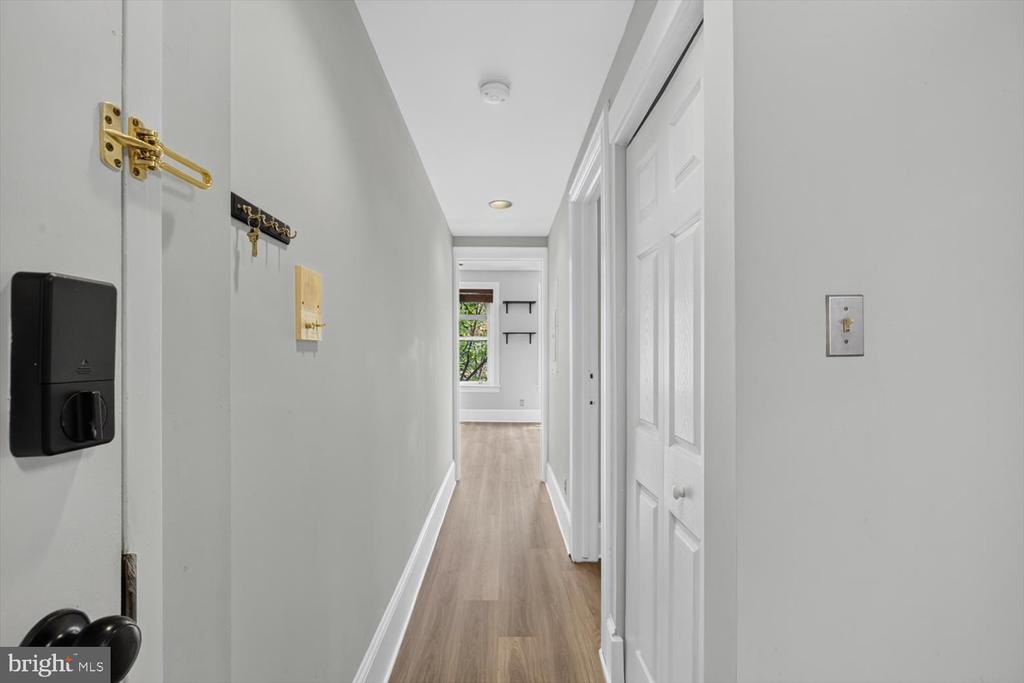 705 8TH STREET SE Unit: 100