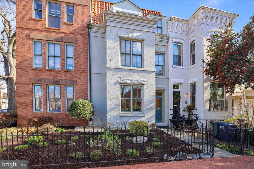 701 E STREET SE Unit: SUITE 101