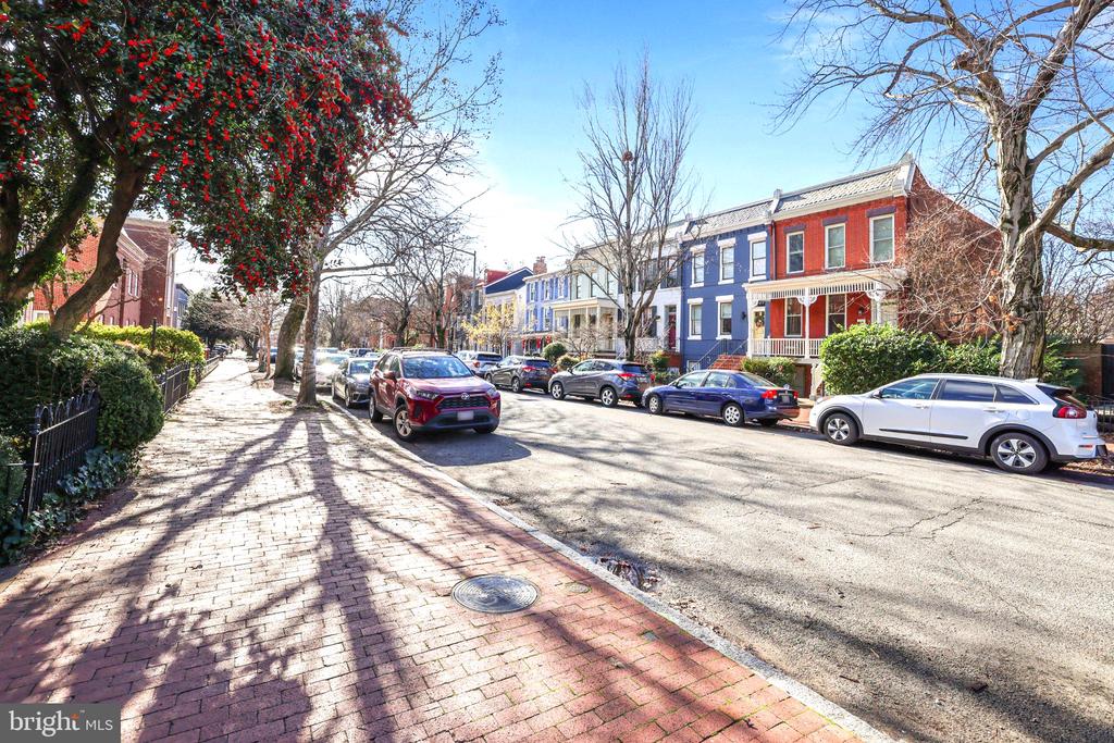 701 E STREET SE Unit: SUITE 101
