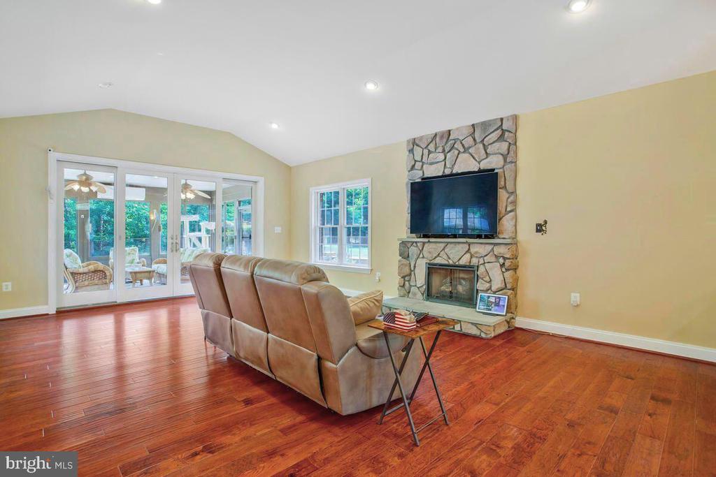 3102 Saint Peters Church Rd