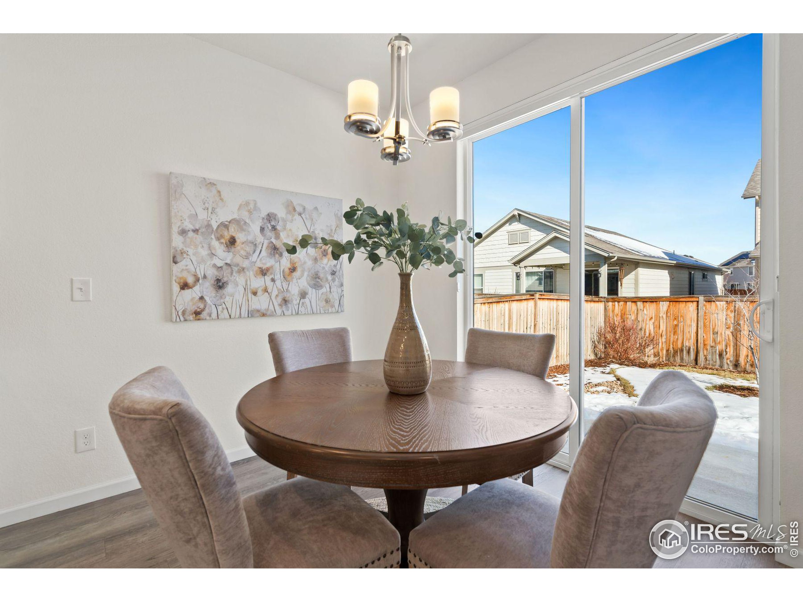 576 Grand Market Ave