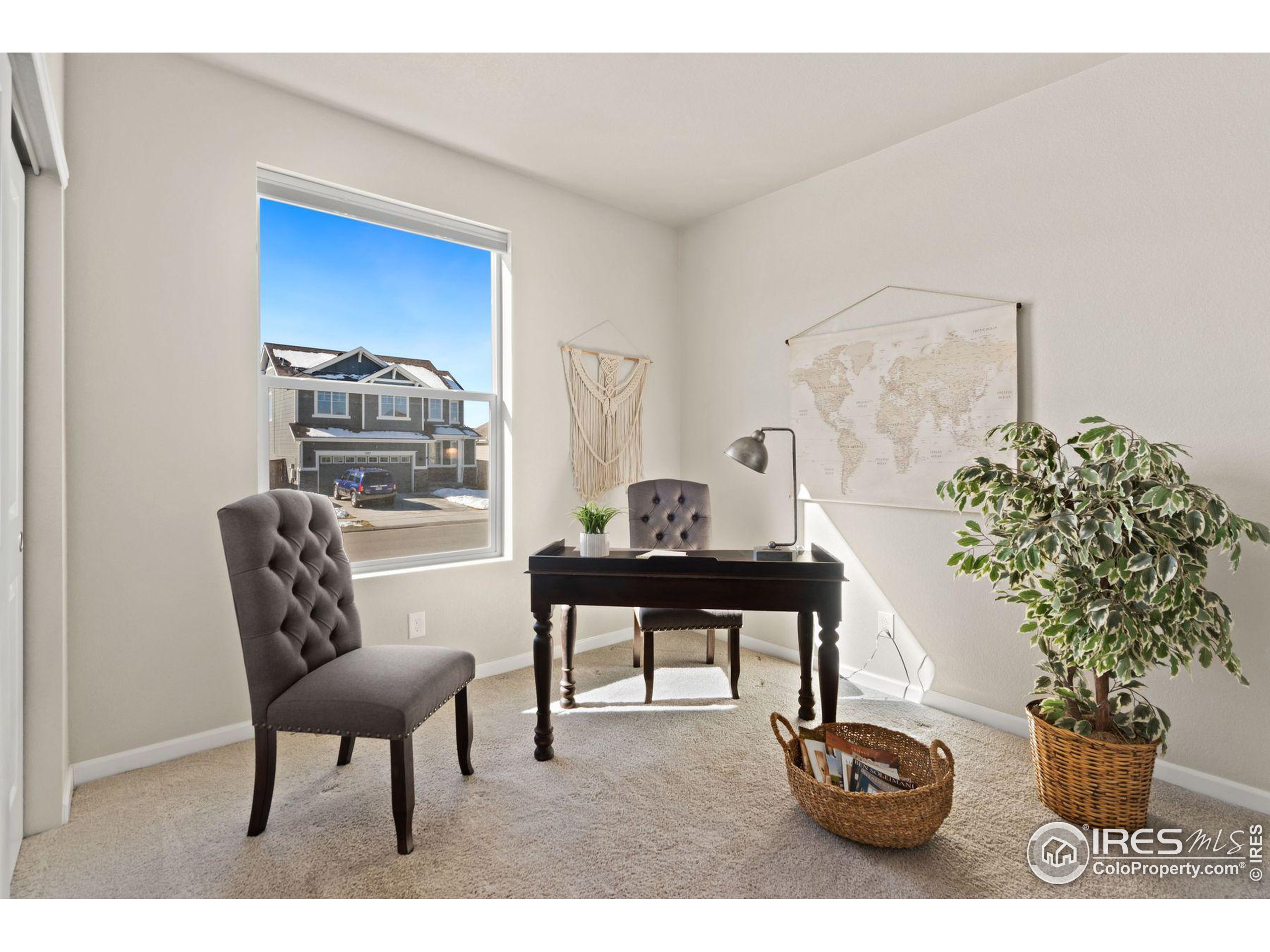 576 Grand Market Ave