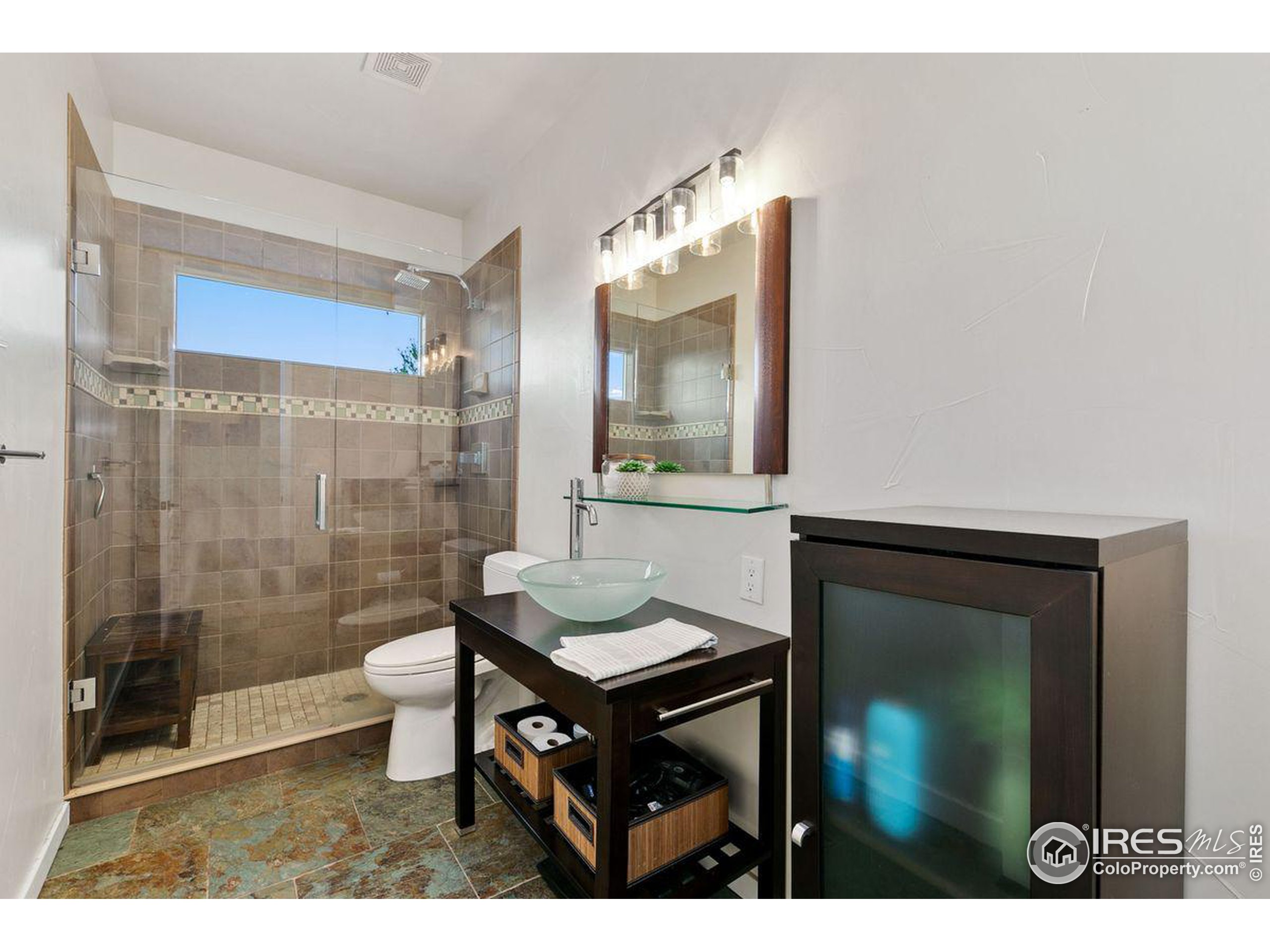 8440 Spinnaker Bay Dr