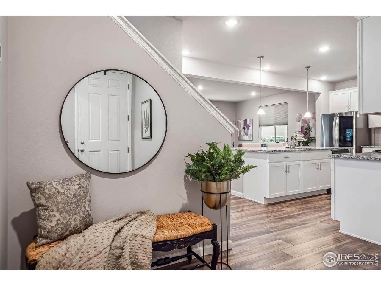 2736 Cooperland Blvd