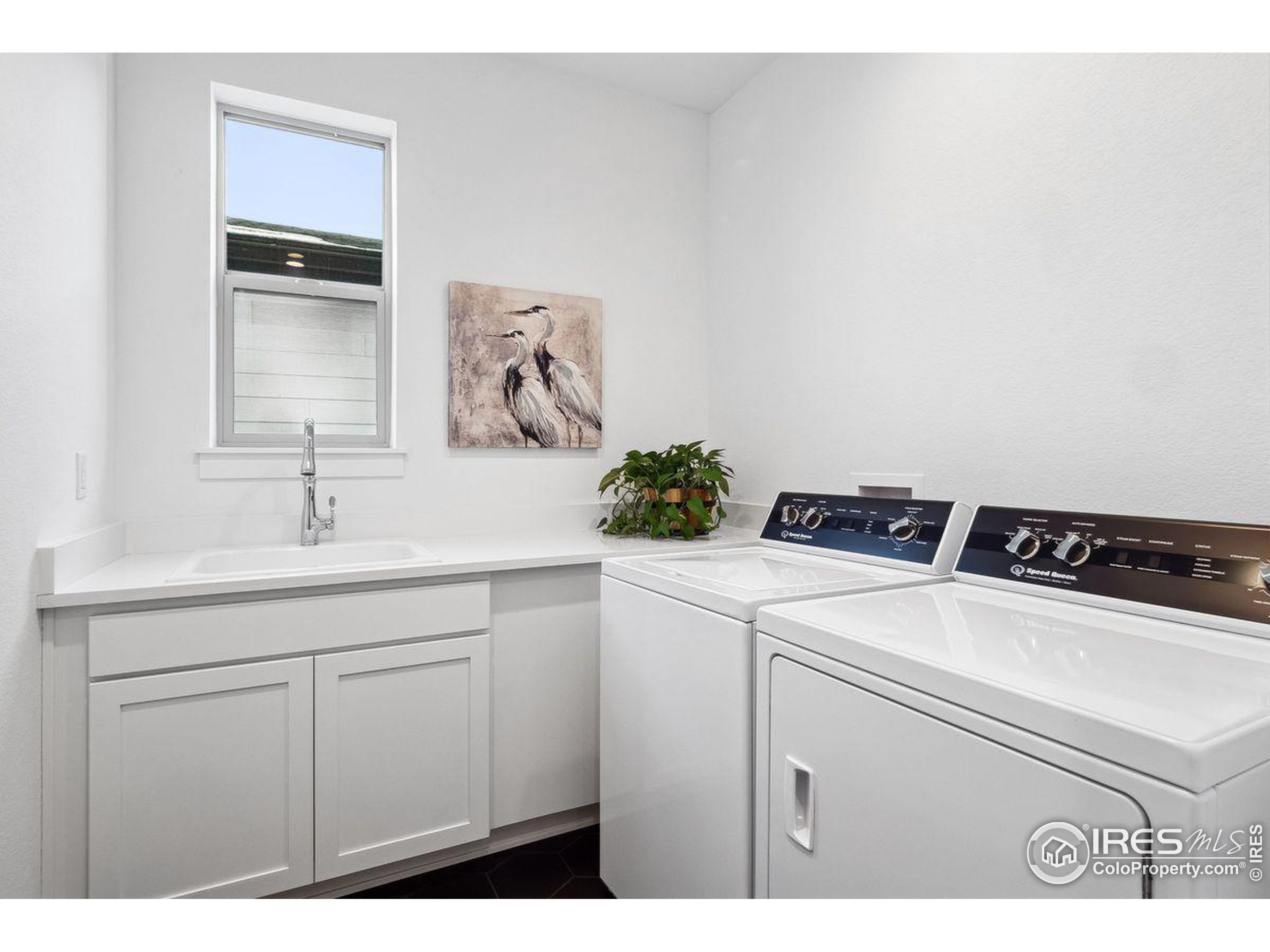 3279 Heron Lakes Pkwy