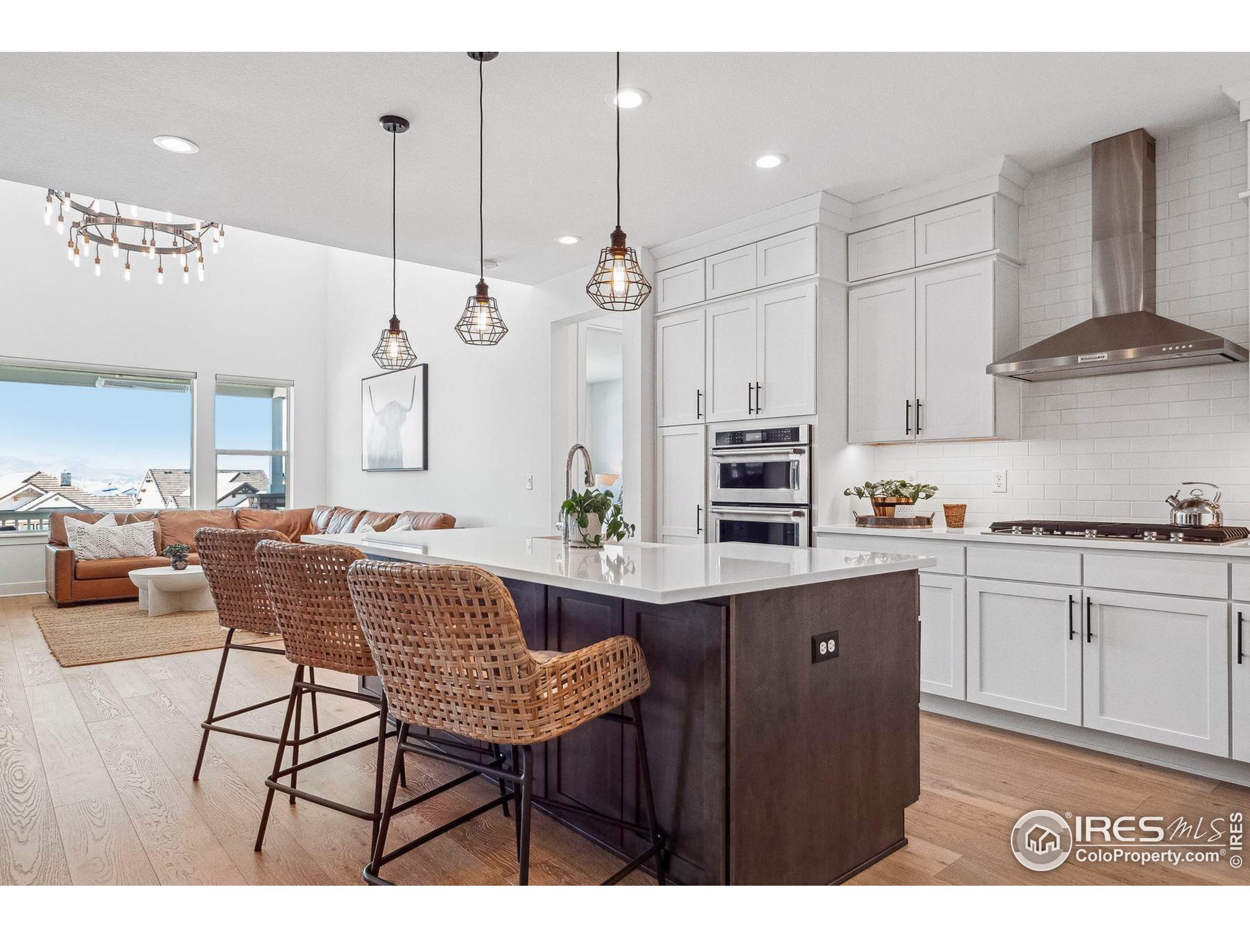 3279 Heron Lakes Pkwy