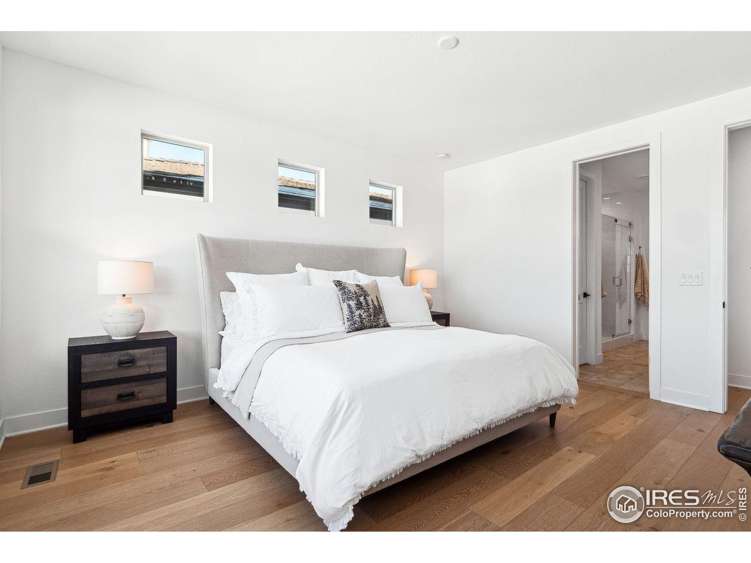 3279 Heron Lakes Pkwy