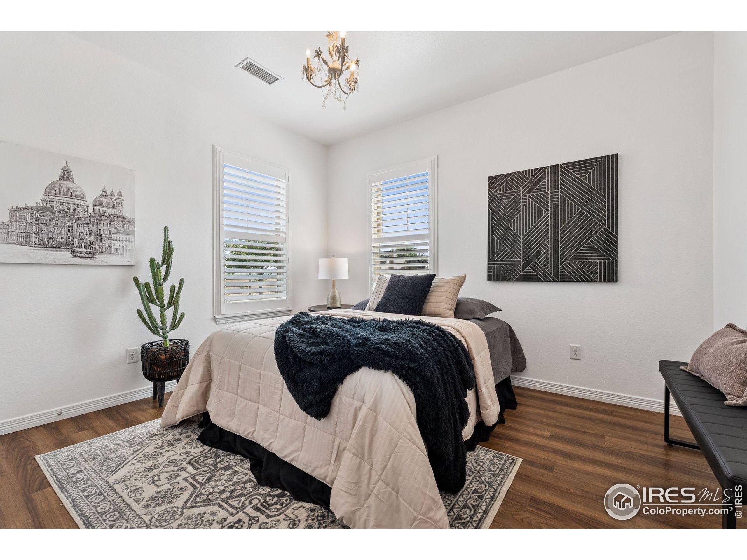 2395 Santa Fe Dr C