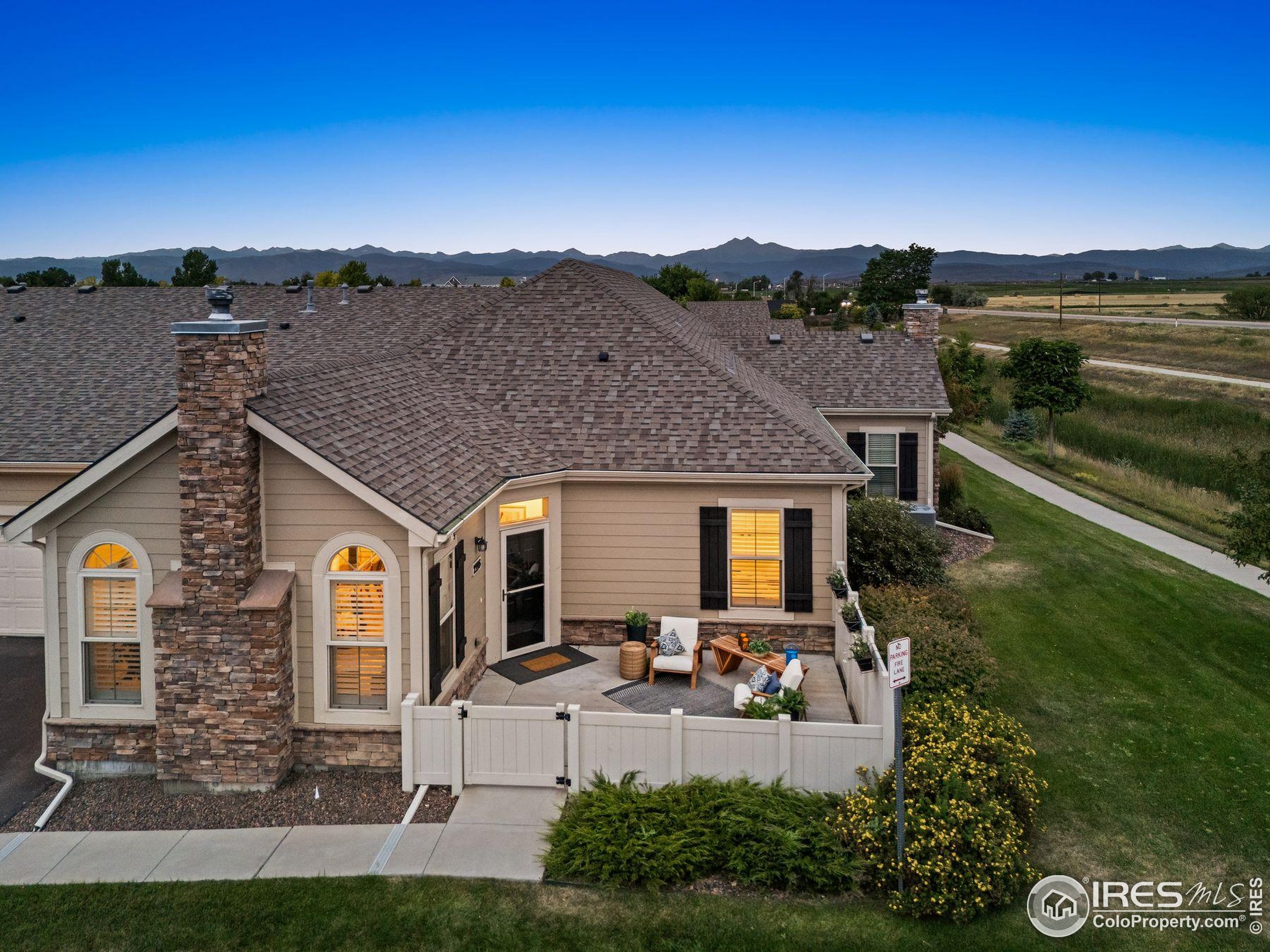 2395 Santa Fe Dr C