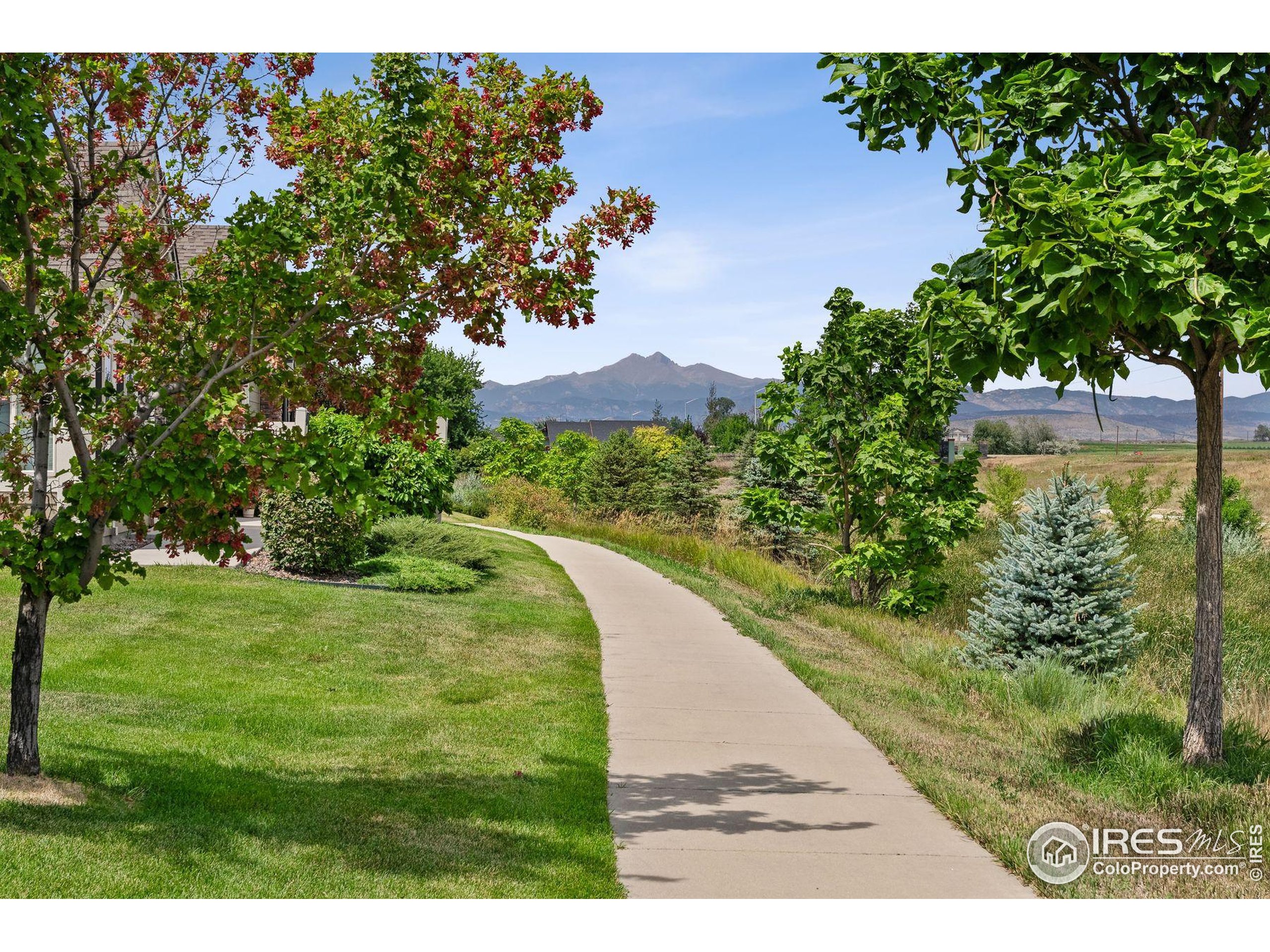2395 Santa Fe Dr C