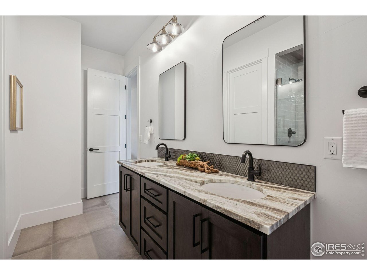 3095 Heron Lakes Pkwy