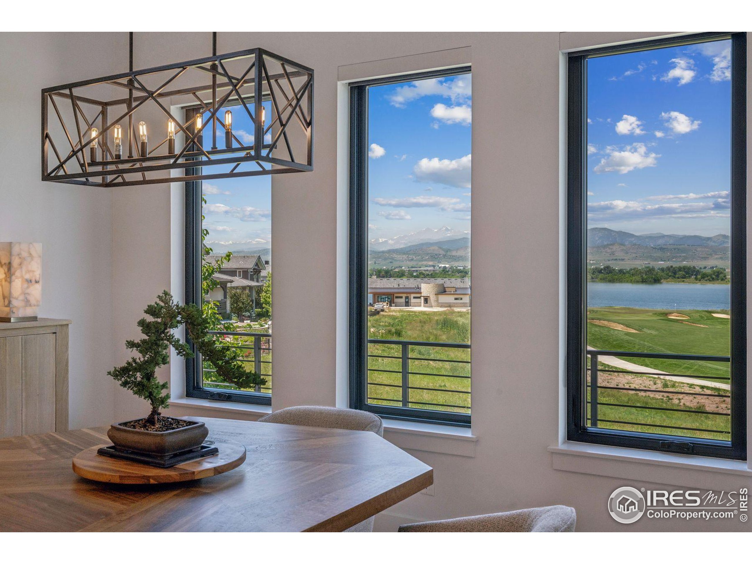 3095 Heron Lakes Pkwy