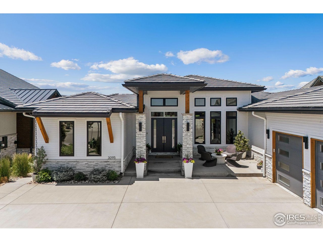 3095 Heron Lakes Pkwy