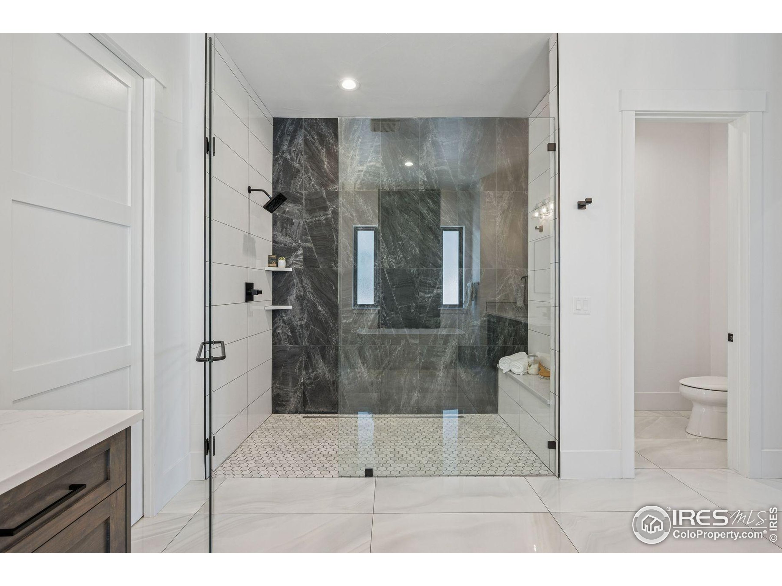 3095 Heron Lakes Pkwy