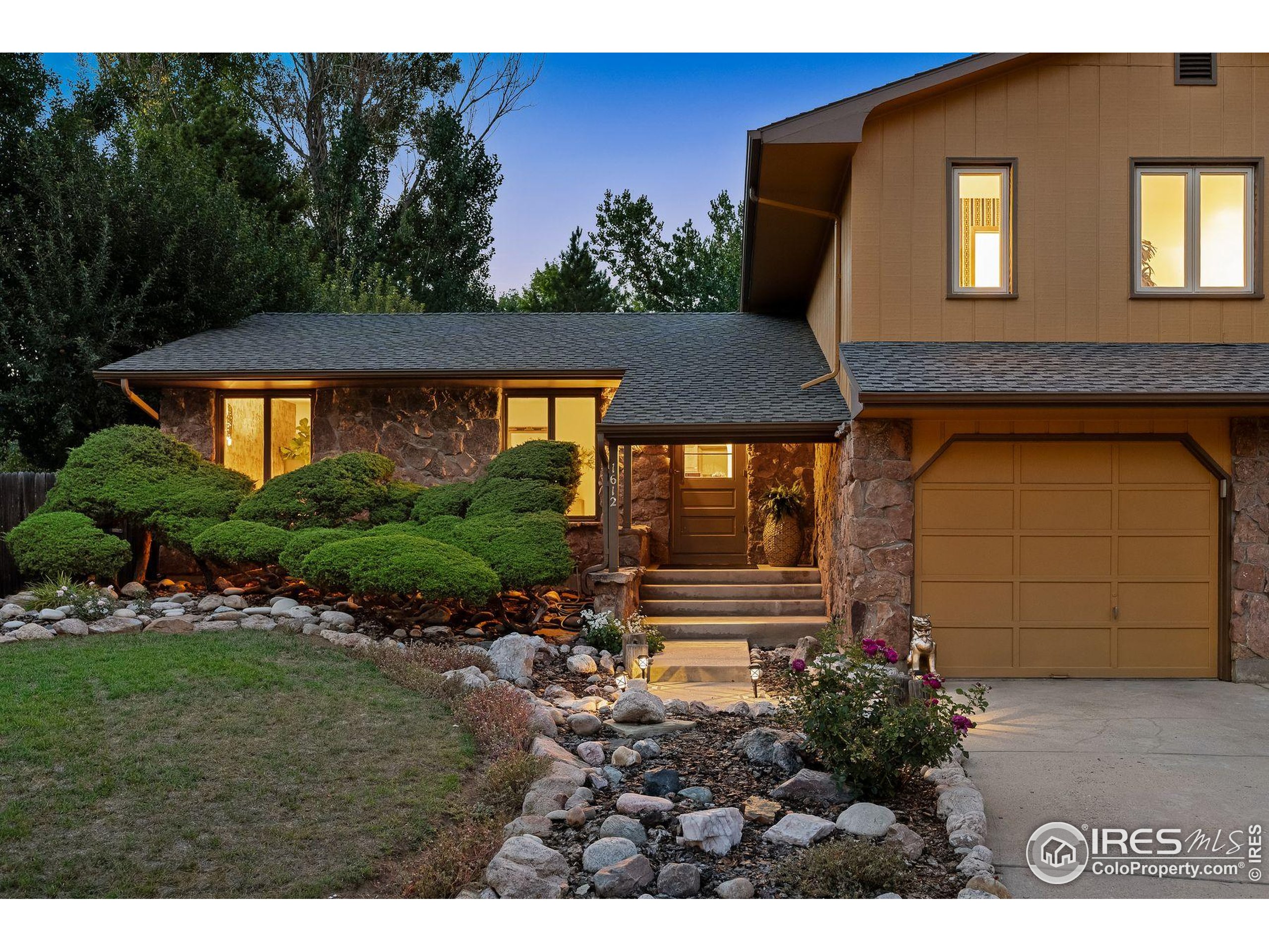 1612 Windsor Ct