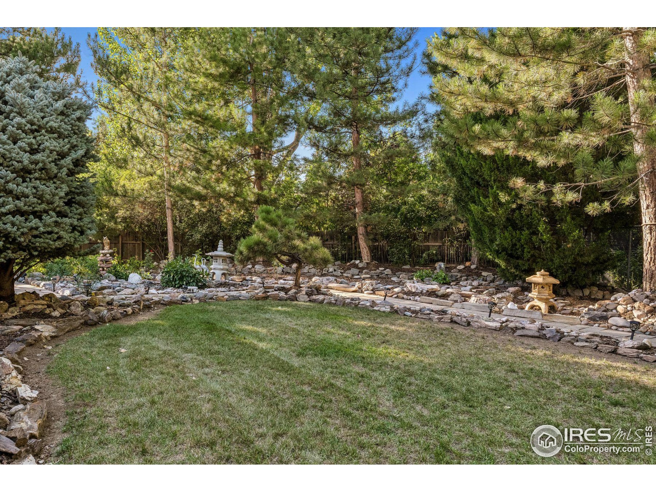1612 Windsor Ct