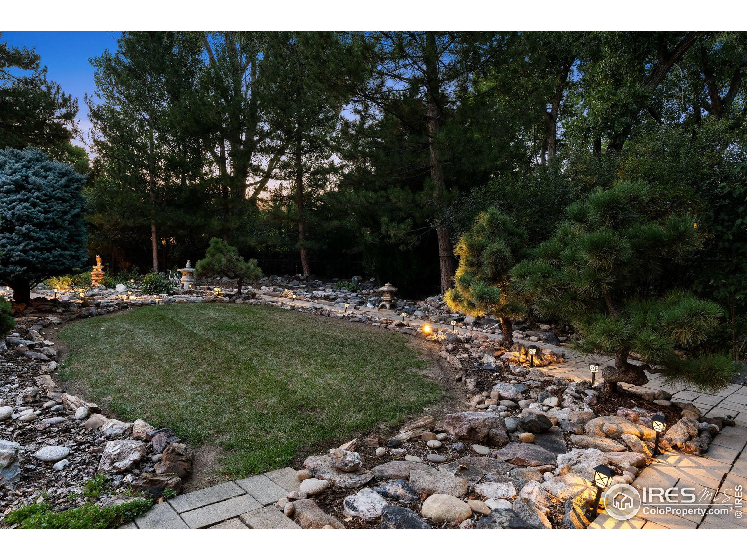 1612 Windsor Ct