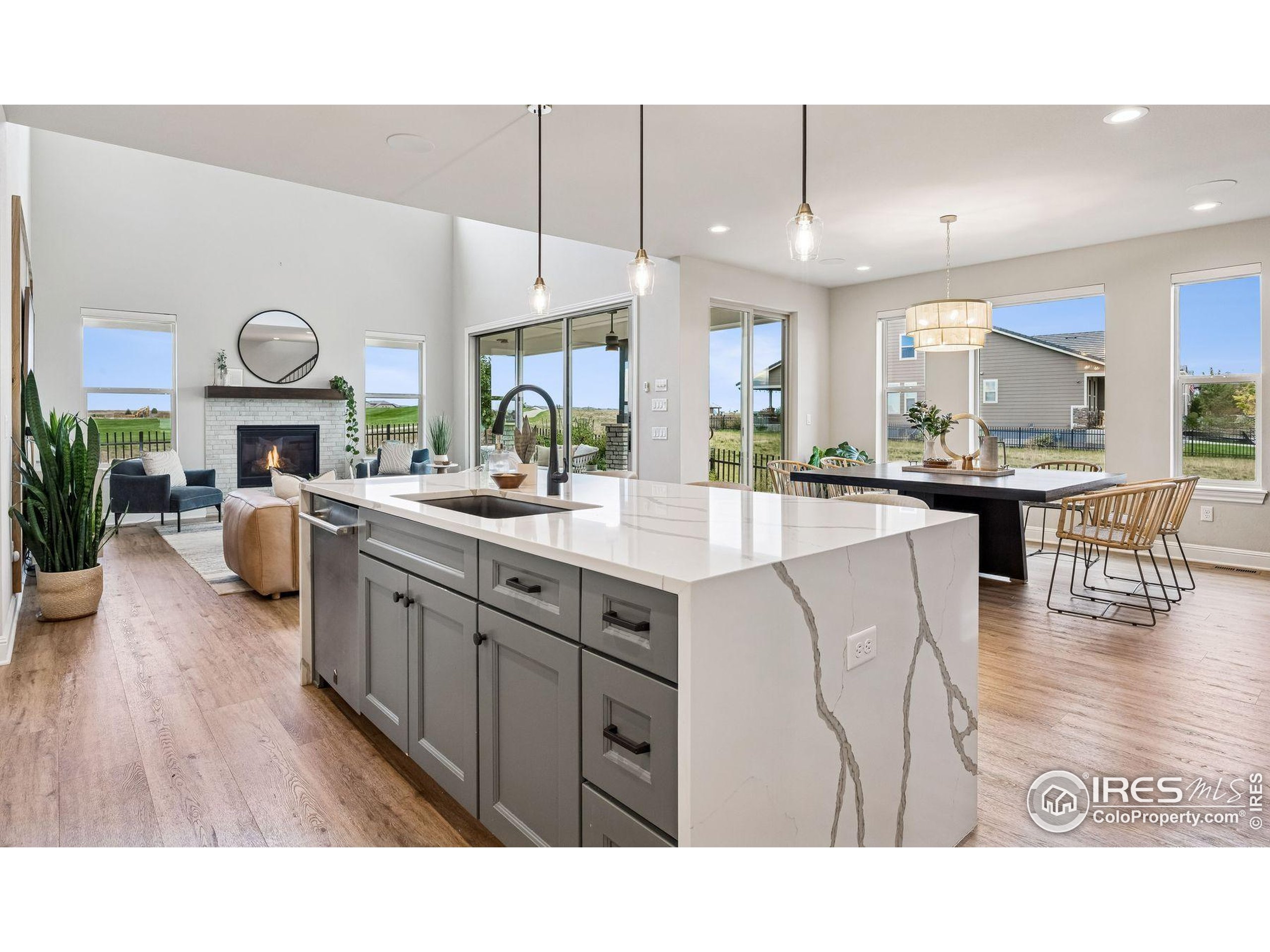 3384 Heron Lakes Pkwy