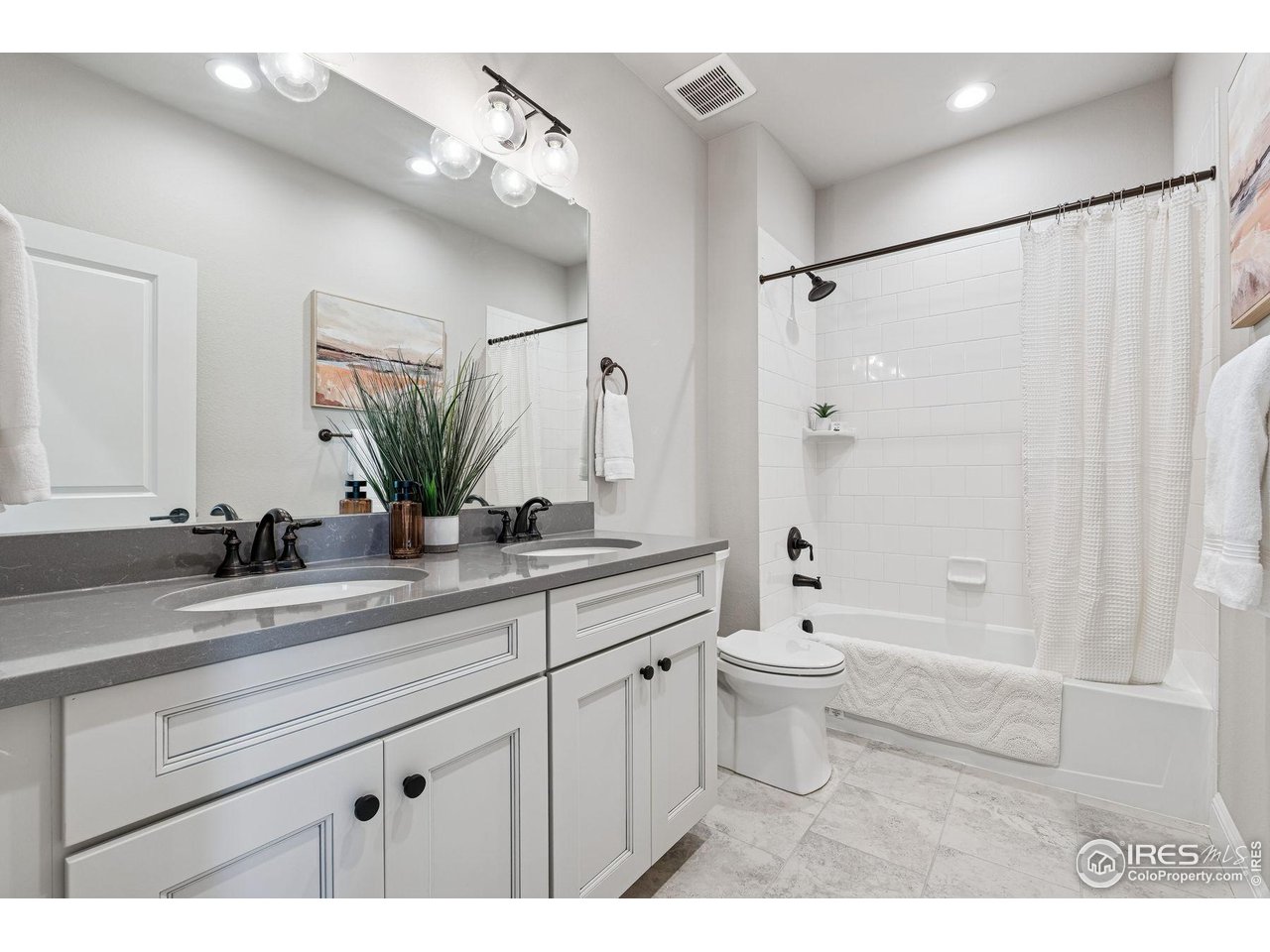 3384 Heron Lakes Pkwy