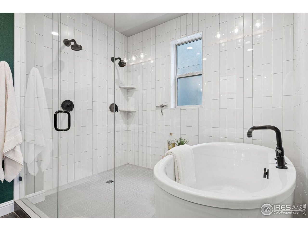 3384 Heron Lakes Pkwy