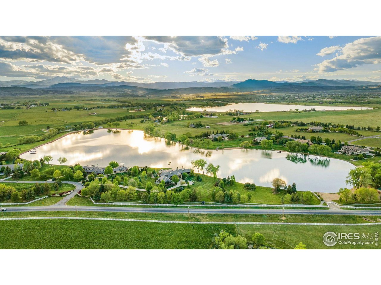 9715 Meadow Ridge Ln