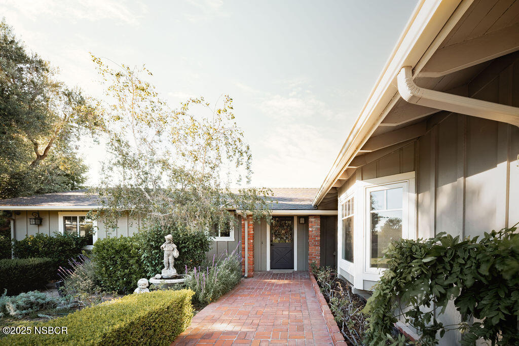 3041 Fairlea Road