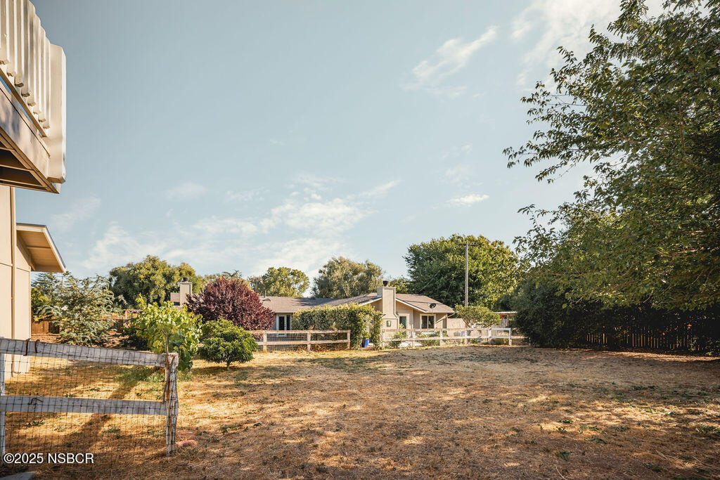 3041 Fairlea Road