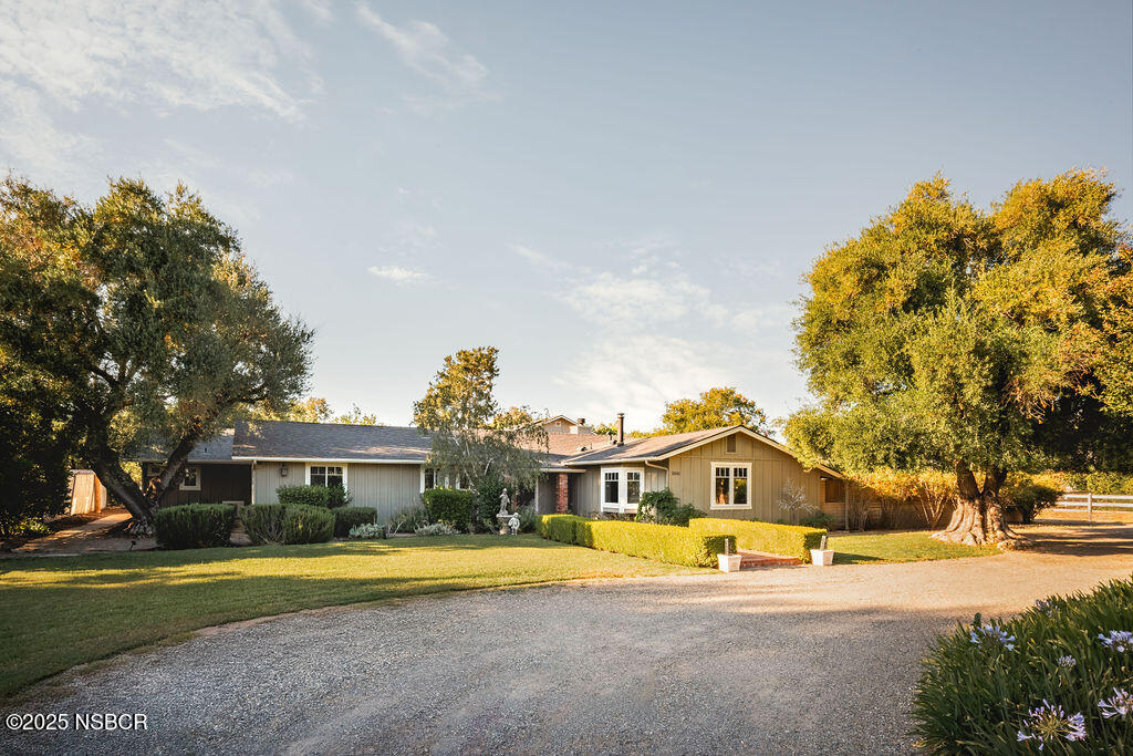 3041 Fairlea Road