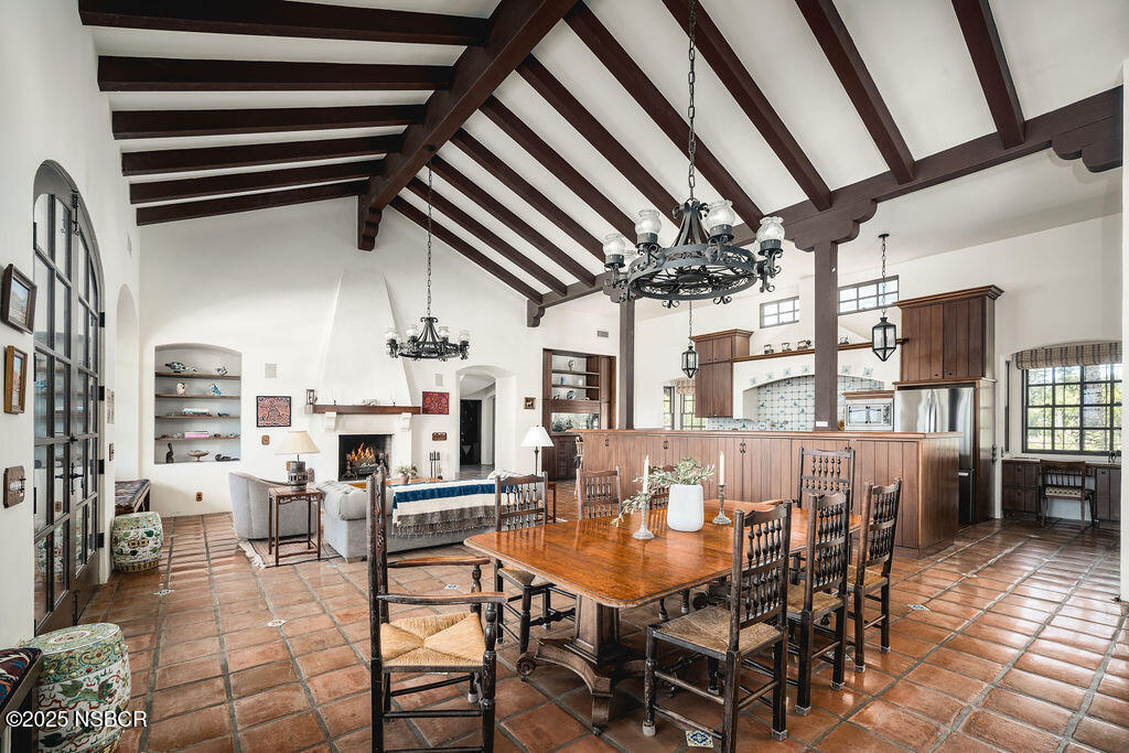 1486/1464 Rolling Hills Road