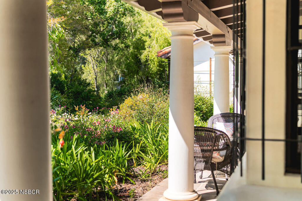 1486/1464 Rolling Hills Road