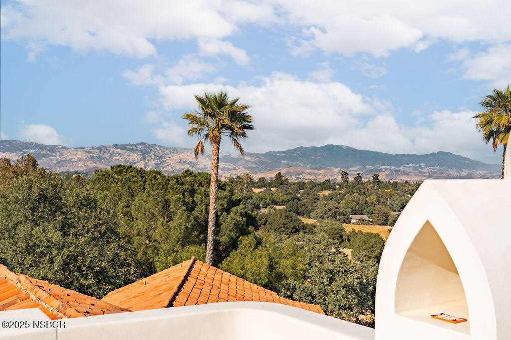 1486/1464 Rolling Hills Road