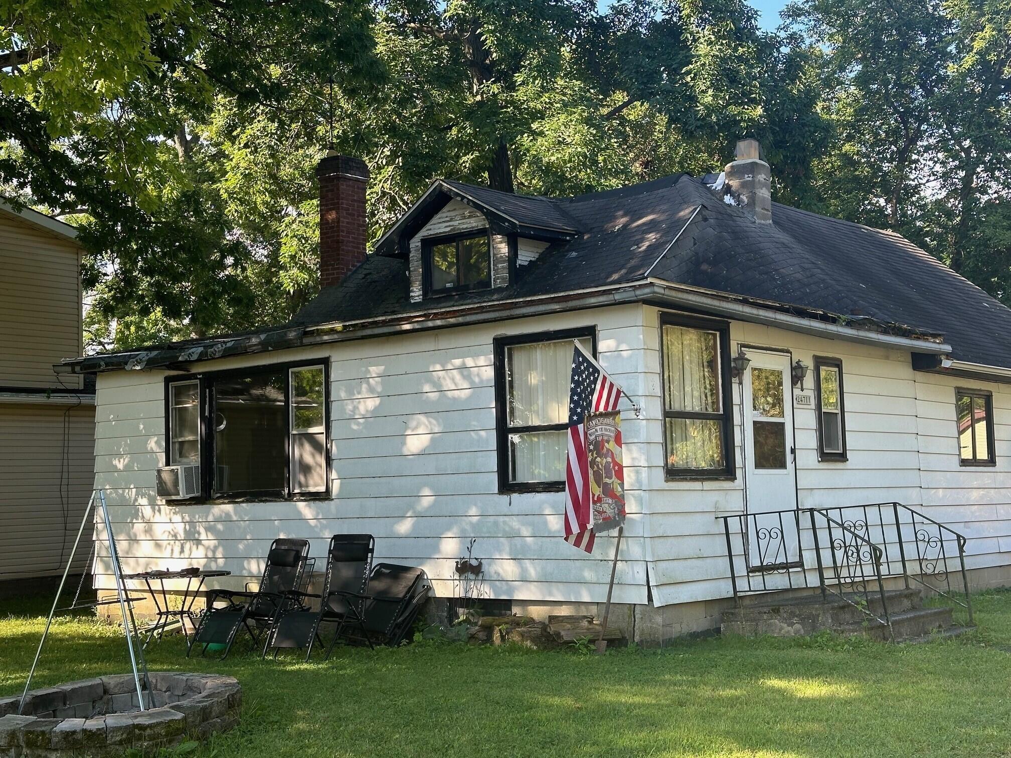 24711 Jackson St, Dover