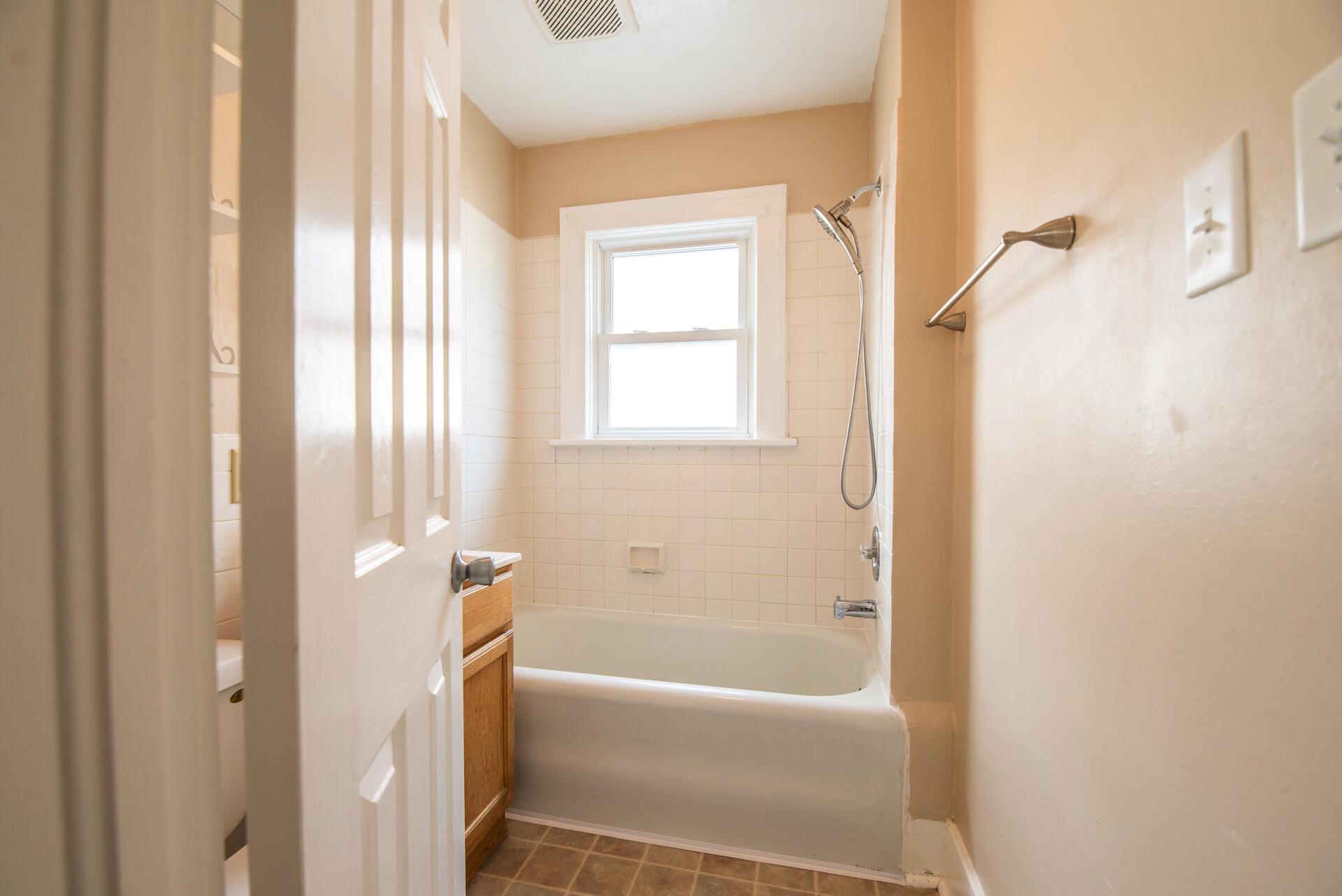 7428 34 Ave, Kenosha