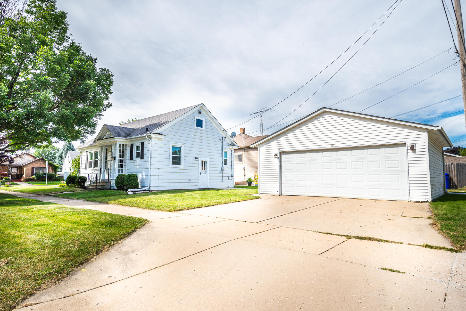7428 34 Ave, Kenosha