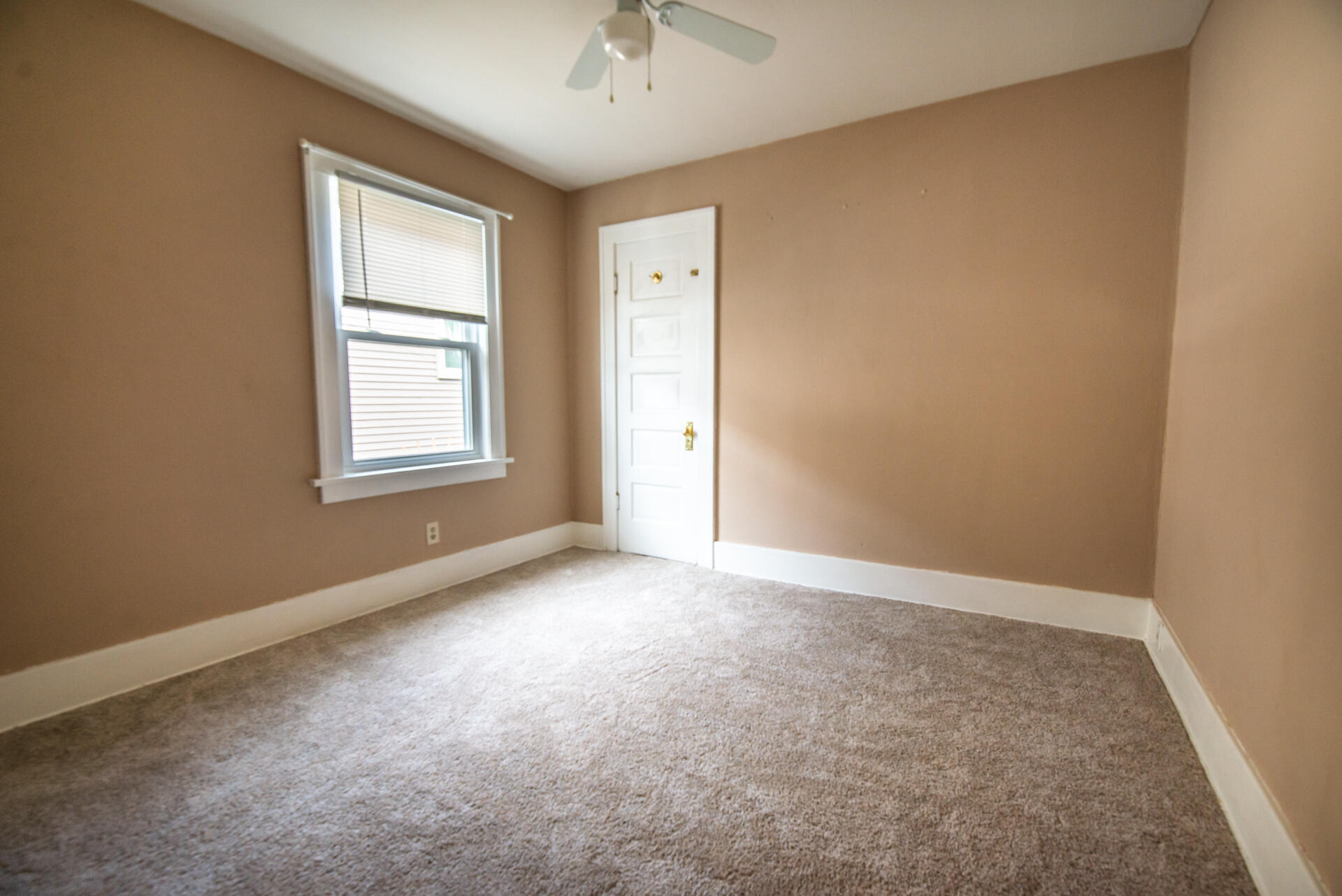 7428 34 Ave, Kenosha
