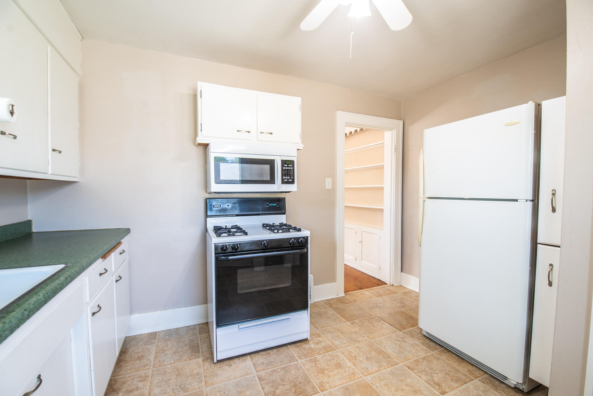 7428 34 Ave, Kenosha