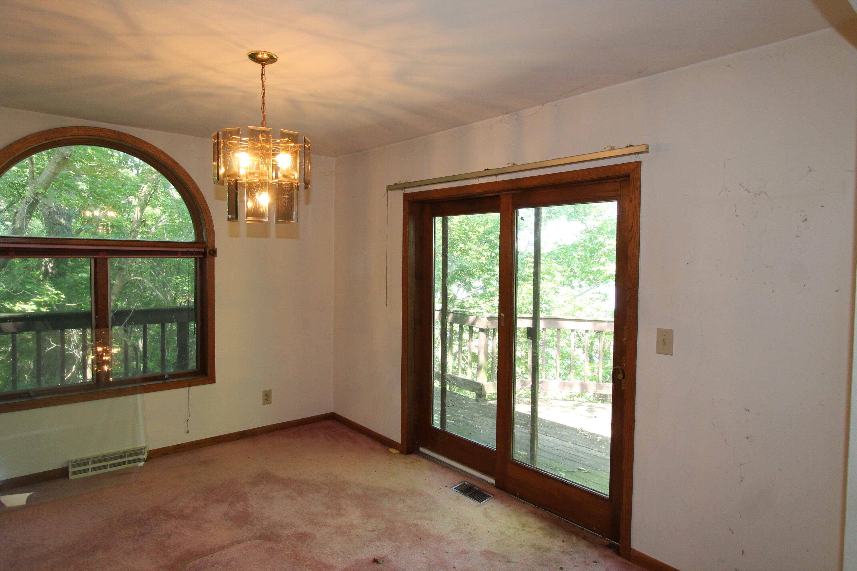 W8814 Lake Rd, Richmond
