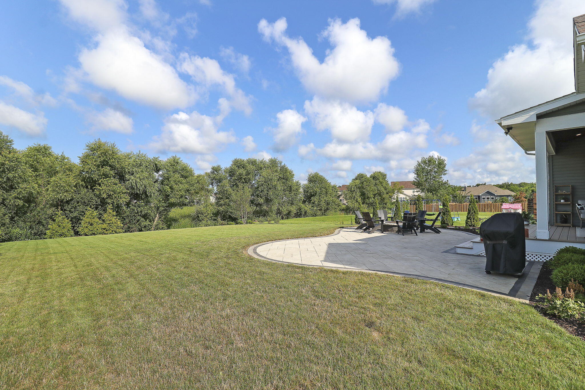 1540 Serena Ln, Burlington