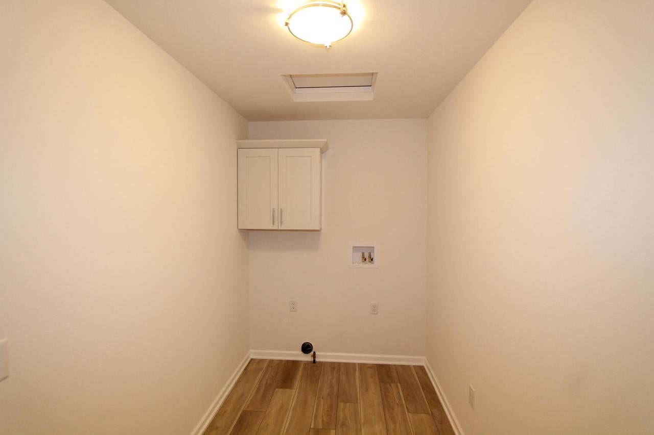 311 N Trailview CIRCLE