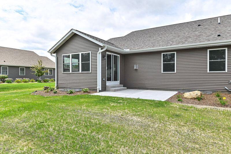 311 N Trailview CIRCLE