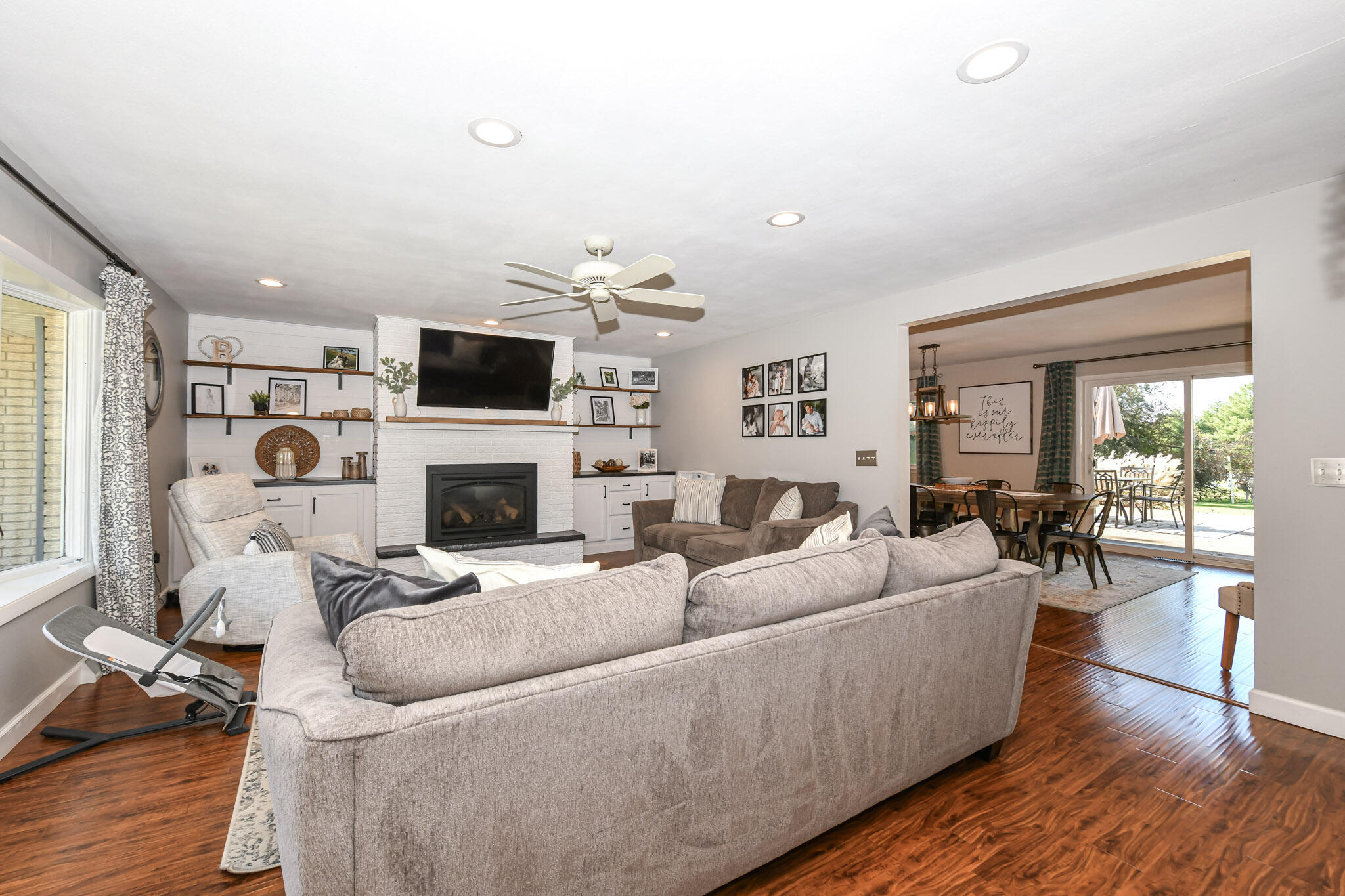 8832 Pheasant Run, Burlington